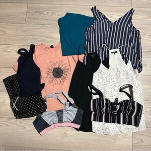 15 PCS Women’s Clothing Lot Size Medium Old Navy, RW&CO, Lululemon, Emory Park